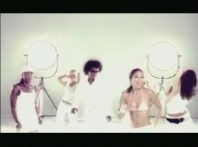 Love Is In The Air Pic